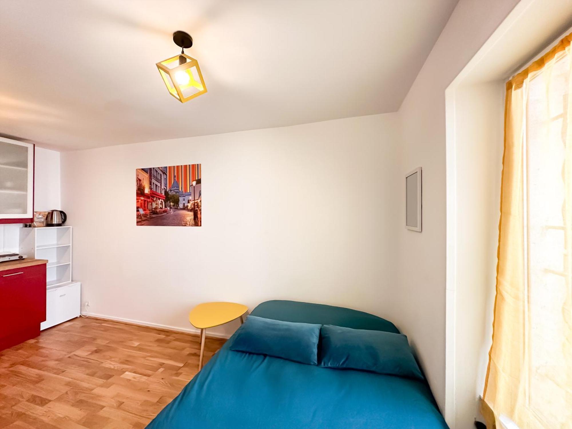 Апартаменты Heart Of Montmartre Cute & Cozy Париж Экстерьер фото